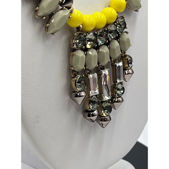 J. Crew‎ Colorful Yellow Sage Green Gray Rhinestone Statement Gold Tone Necklace - Picture 9 of 16
